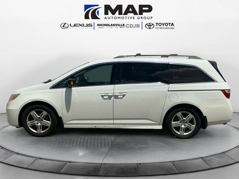 Used 2012 Honda Odyssey Touring Elite image 2
