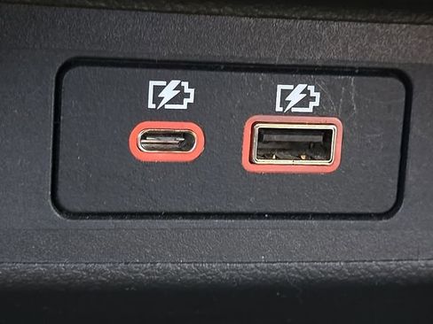 Used 2024 Nissan Altima 2.5 SV image 16