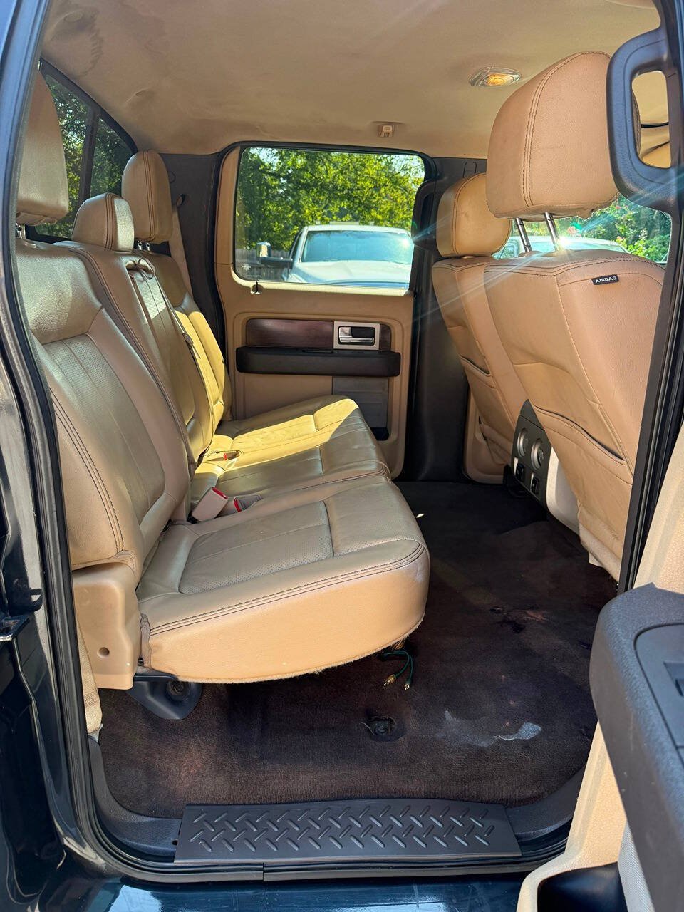 Used 2013 Ford F150 Lariat w/ Luxury Equipment Group RWD image 13