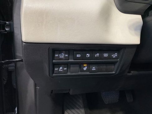 Used 2022 Toyota Tundra Capstone image 10