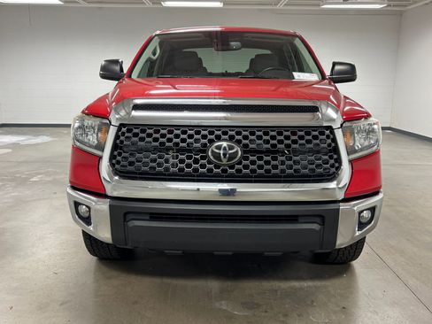 Used 2020 Toyota Tundra SR5 w/ SR5 Leather Package image 4