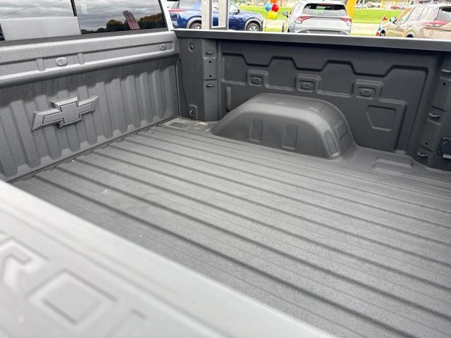 Used 2025 Chevrolet Silverado 1500 High Country RWD image 13