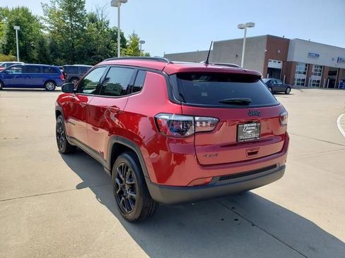 New 2025 Jeep Compass Latitude w/ Sun & Sound Group image 4