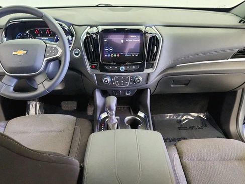 Used 2023 Chevrolet Traverse LT FWD image 27