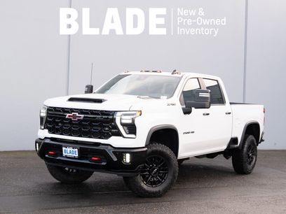 New 2026 Chevrolet Silverado 2500 ZR2 w/ LPO, Dark Essentials Package