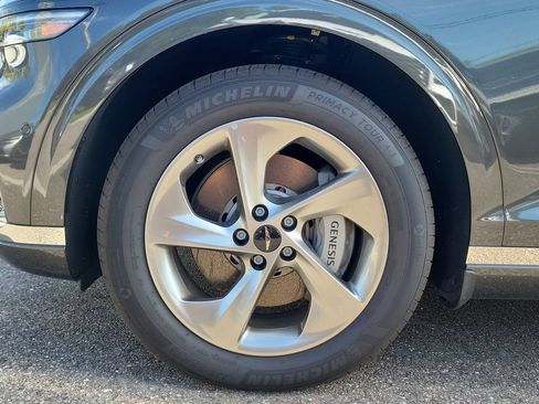 Used 2026 Genesis GV70 2.5T Advanced AWD/4WD image 6