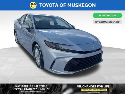 New 2026 Toyota Camry LE image 1