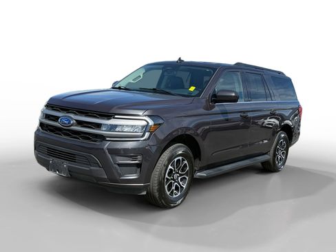 Used 2024 Ford Expedition Max XLT AWD/4WD image 1