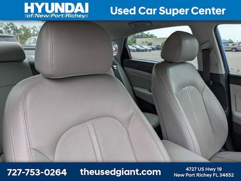 Used 2018 Hyundai Sonata Limited FWD image 6