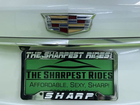 Used 2017 Cadillac XT5 Luxury w/ Driver Awareness Package image 12