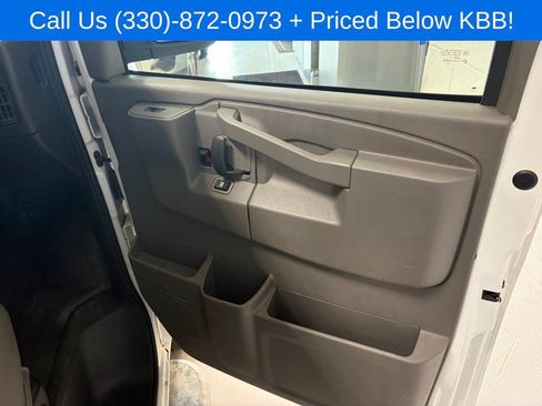 Used 2024 GMC Savana 2500 w/ Driver Convenience Package RWD image 17