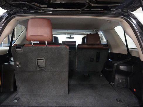 Used 2016 Toyota 4Runner Limited image 10