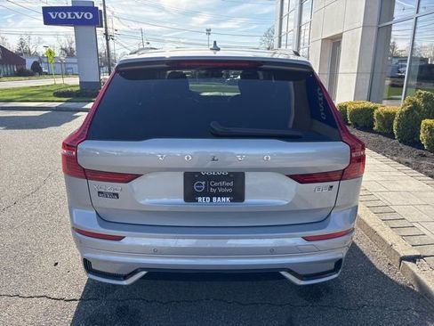 Used 2025 Volvo XC60 B5 Plus AWD/4WD image 4