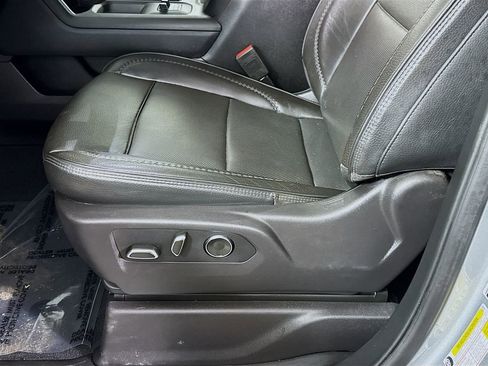 Used 2024 GMC Sierra 3500 Denali w/ Denali Reserve Package image 26