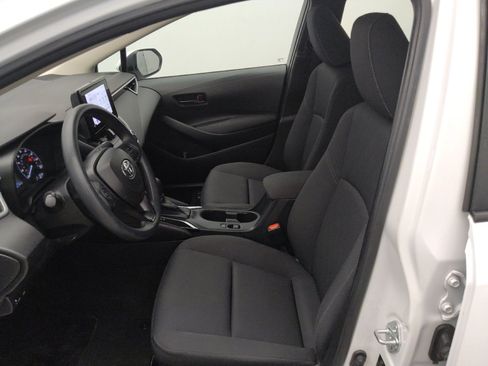 Used 2024 Toyota Corolla LE FWD image 17