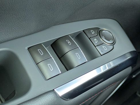 New 2026 Chevrolet Traverse RS FWD image 17