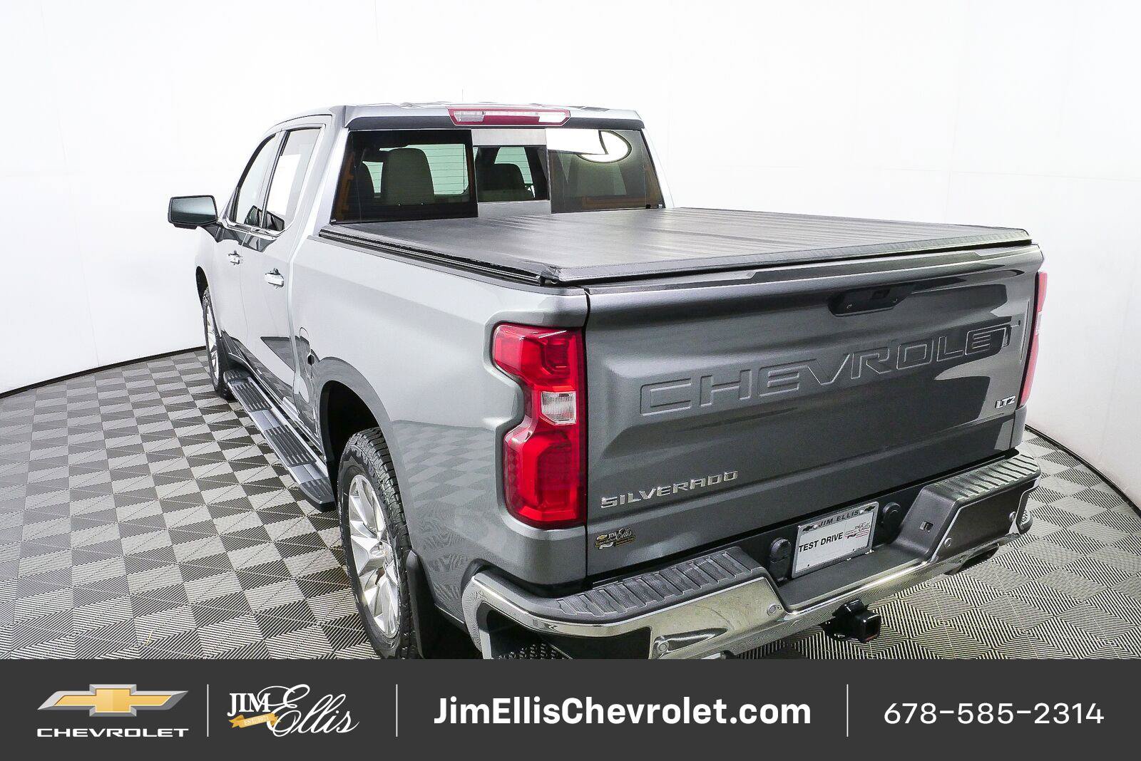 Used 2021 Chevrolet Silverado 1500 LTZ AWD/4WD image 25