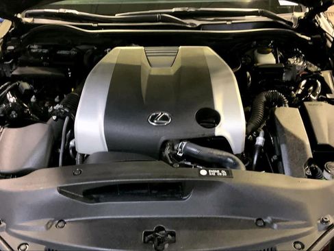 Used 2016 Lexus IS 300 AWD image 31