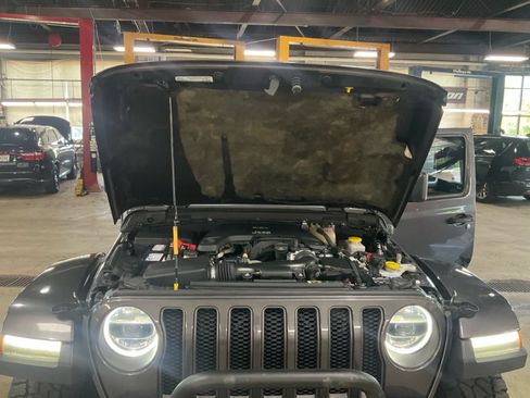Used 2018 Jeep Wrangler Unlimited Rubicon AWD/4WD image 26