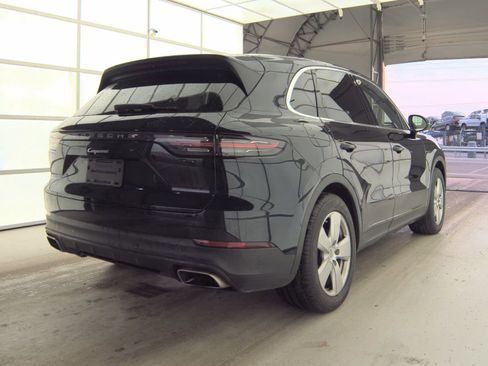 Used 2020 Porsche Cayenne E-Hybrid image 7