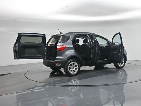 Certified 2020 Ford EcoSport SE image 6