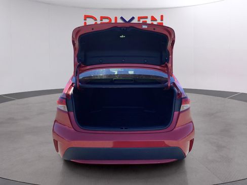 Used 2020 Toyota Corolla LE image 34