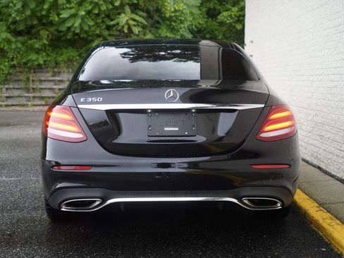 Used 2020 Mercedes-Benz E 350 Sedan image 6