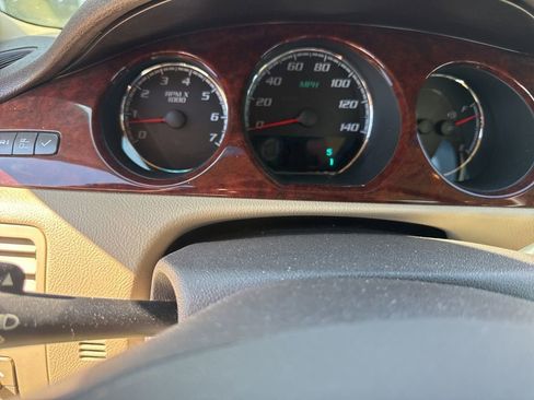 Used 2008 Buick Lucerne CXL w/ Luxury Package image 5