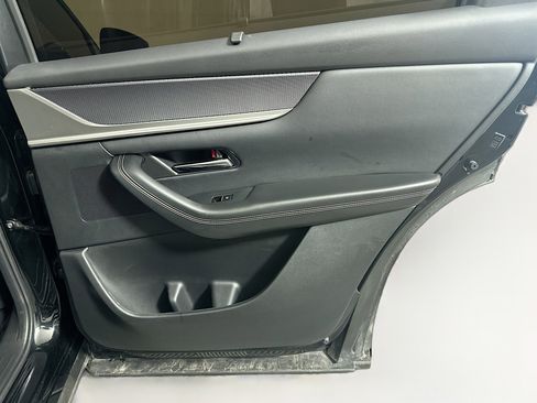 Used 2025 MAZDA CX-90 3.3 Turbo w/ Preferred Package image 34