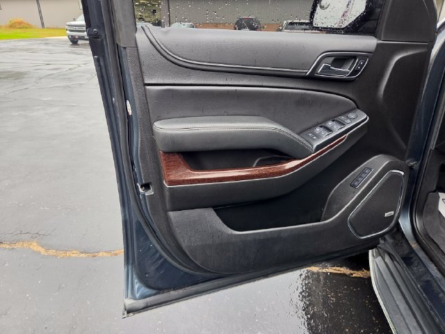 Used 2019 GMC Yukon SLT AWD/4WD image 9