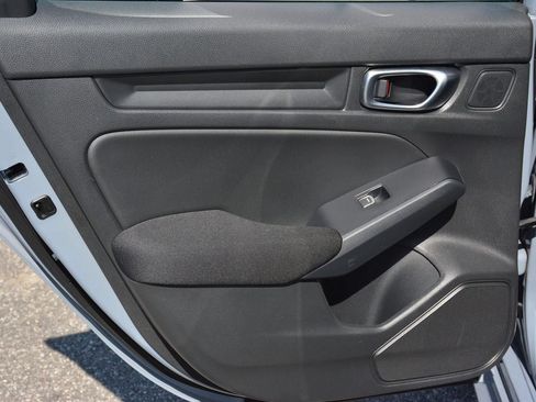 Used 2023 Honda Civic Sport image 15