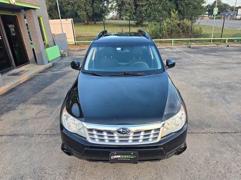 Used 2013 Subaru Forester 2.5X Premium image 4