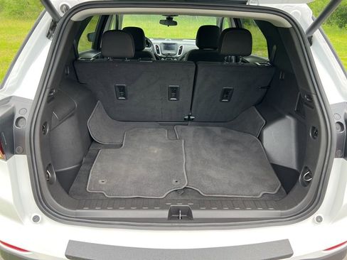 Certified 2024 Chevrolet Equinox LT AWD/4WD image 7