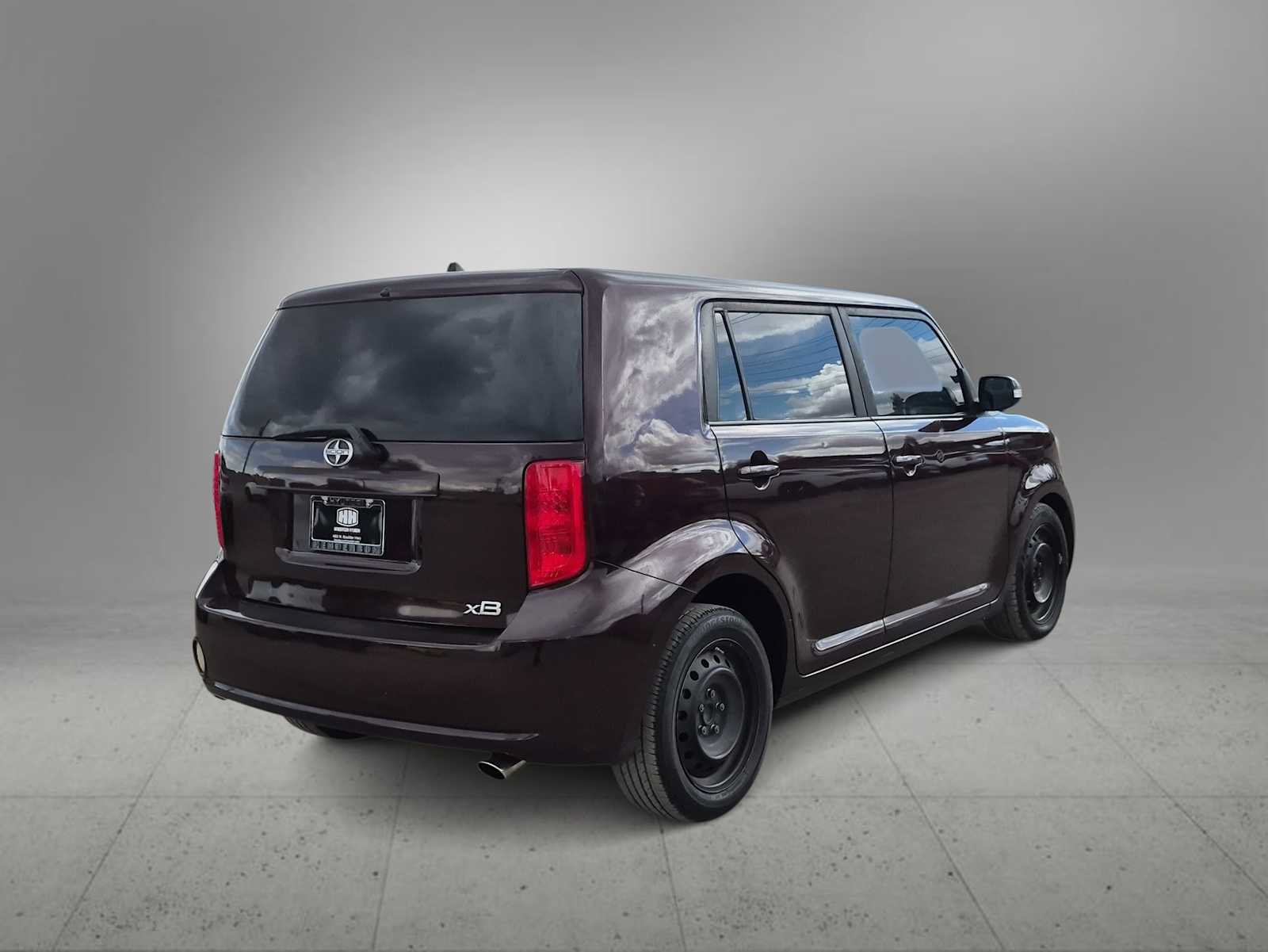 Used 2008 Scion xB FWD image 8