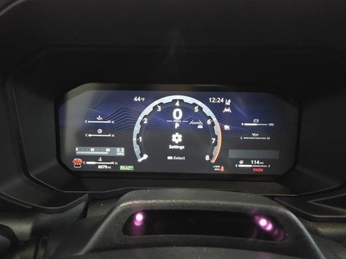 Used 2025 Toyota Land Cruiser image 18