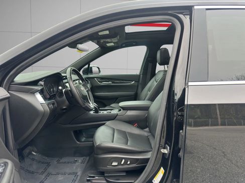 Used 2021 Cadillac XT6 Premium Luxury AWD/4WD image 11
