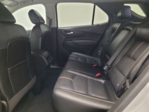 Used 2022 Chevrolet Equinox Premier FWD image 18
