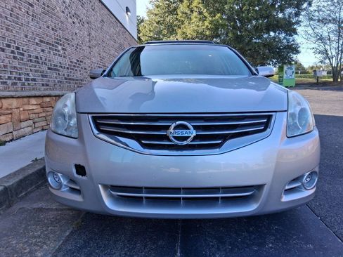 Used 2012 Nissan Altima 2.5 SL w/ 2.5SL Pkg FWD image 8