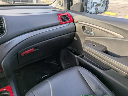 Used 2021 Honda Pilot Special Edition image 16
