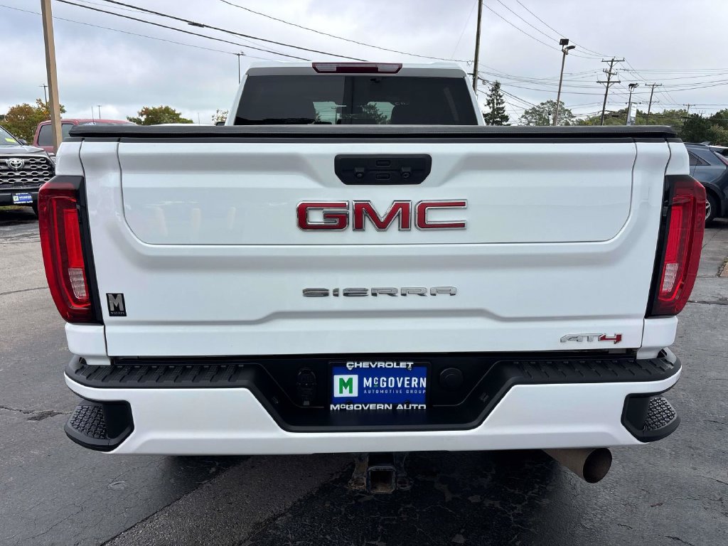 Used 2023 GMC Sierra 2500 AT4 AWD/4WD image 3