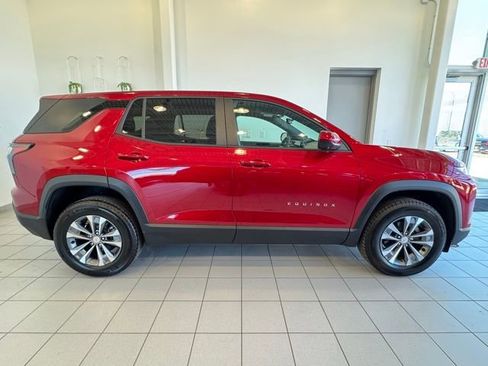 New 2026 Chevrolet Equinox LT w/ Safety and Technology Package AWD/4WD image 35