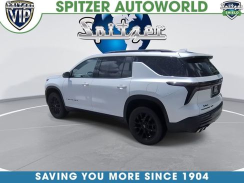 Used 2025 Chevrolet Traverse LT w/ Midnight/Sport Edition AWD/4WD image 7