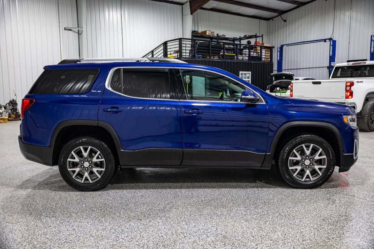 Used 2023 GMC Acadia SLE w/ Infotainment Package AWD/4WD image 6