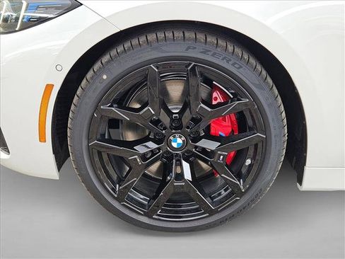 New 2026 BMW M440i Coupe RWD image 10