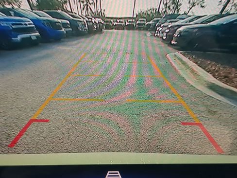 Used 2024 Chevrolet Trax RS w/ Driver Confidence Package image 20