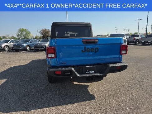 Used 2022 Jeep Gladiator Sport AWD/4WD image 18