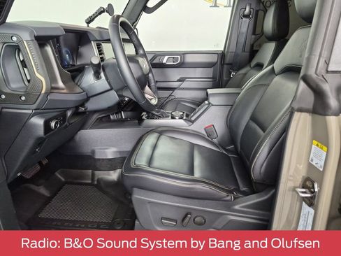 Used 2026 Ford Bronco Badlands AWD/4WD image 14