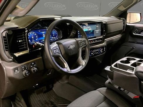 Used 2023 Chevrolet Silverado 1500 LT Trail Boss w/ LPO, Dark Essentials Package image 18