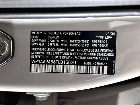 New 2026 Porsche Macan Turbo AWD/4WD image 32