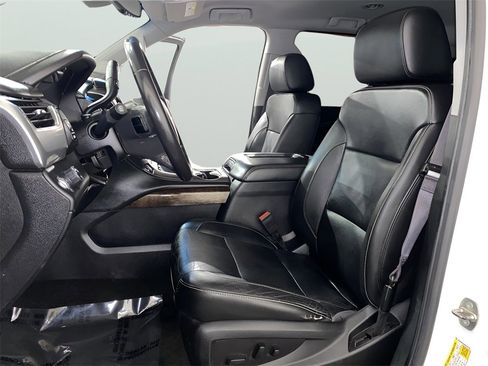 Used 2017 Chevrolet Tahoe LT image 9